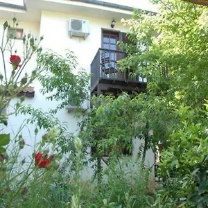 buradan rezervasyon yapın
